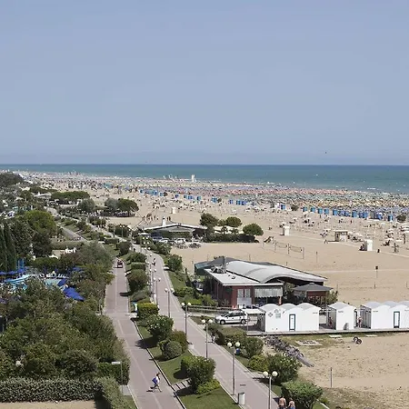 Apartment Ausonia Al Mare - *